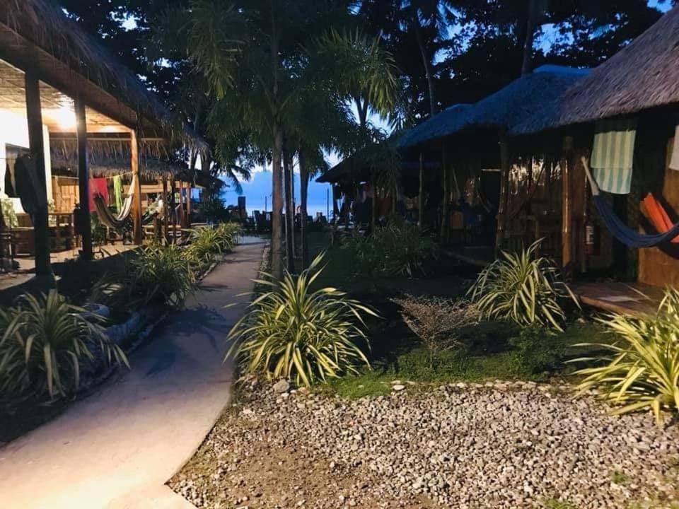 Aivymaes Divers Resort Dauin Exteriér fotografie